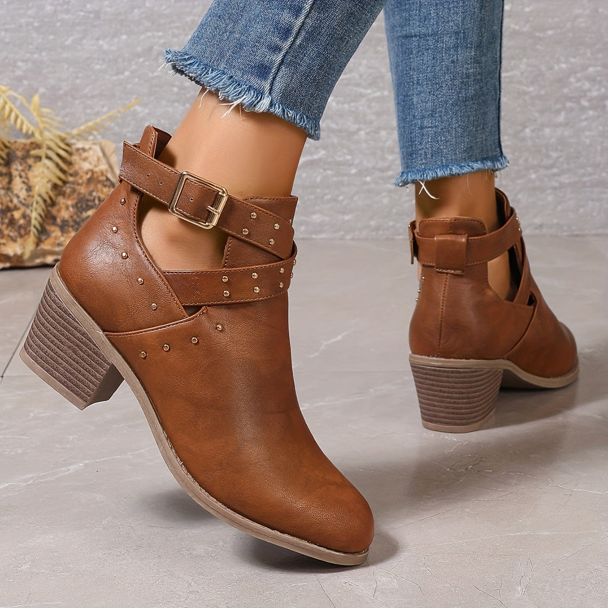Lorena | Botines chelsea con hebilla