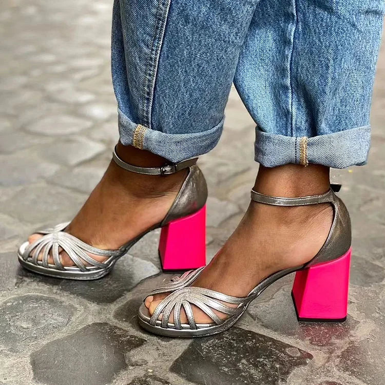 SANDALIAS CON TACÓN BICOLOR