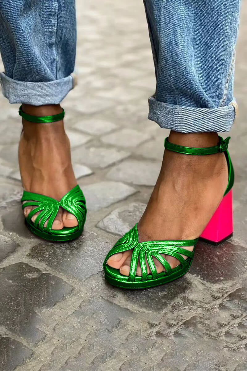 SANDALIAS CON TACÓN BICOLOR