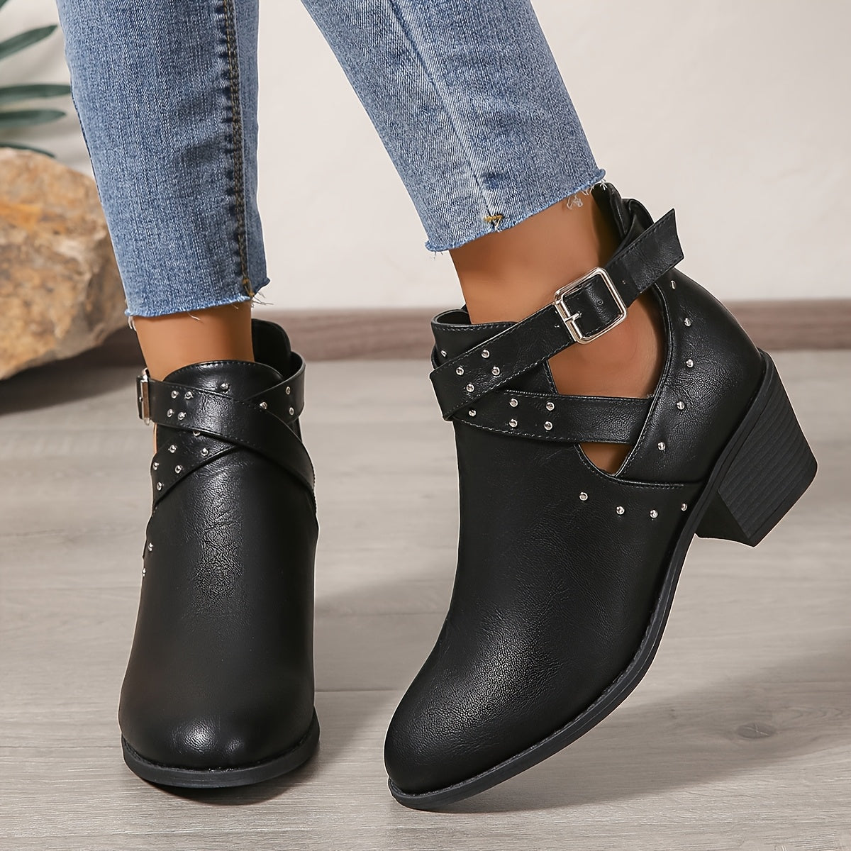 Lorena | Botines chelsea con hebilla
